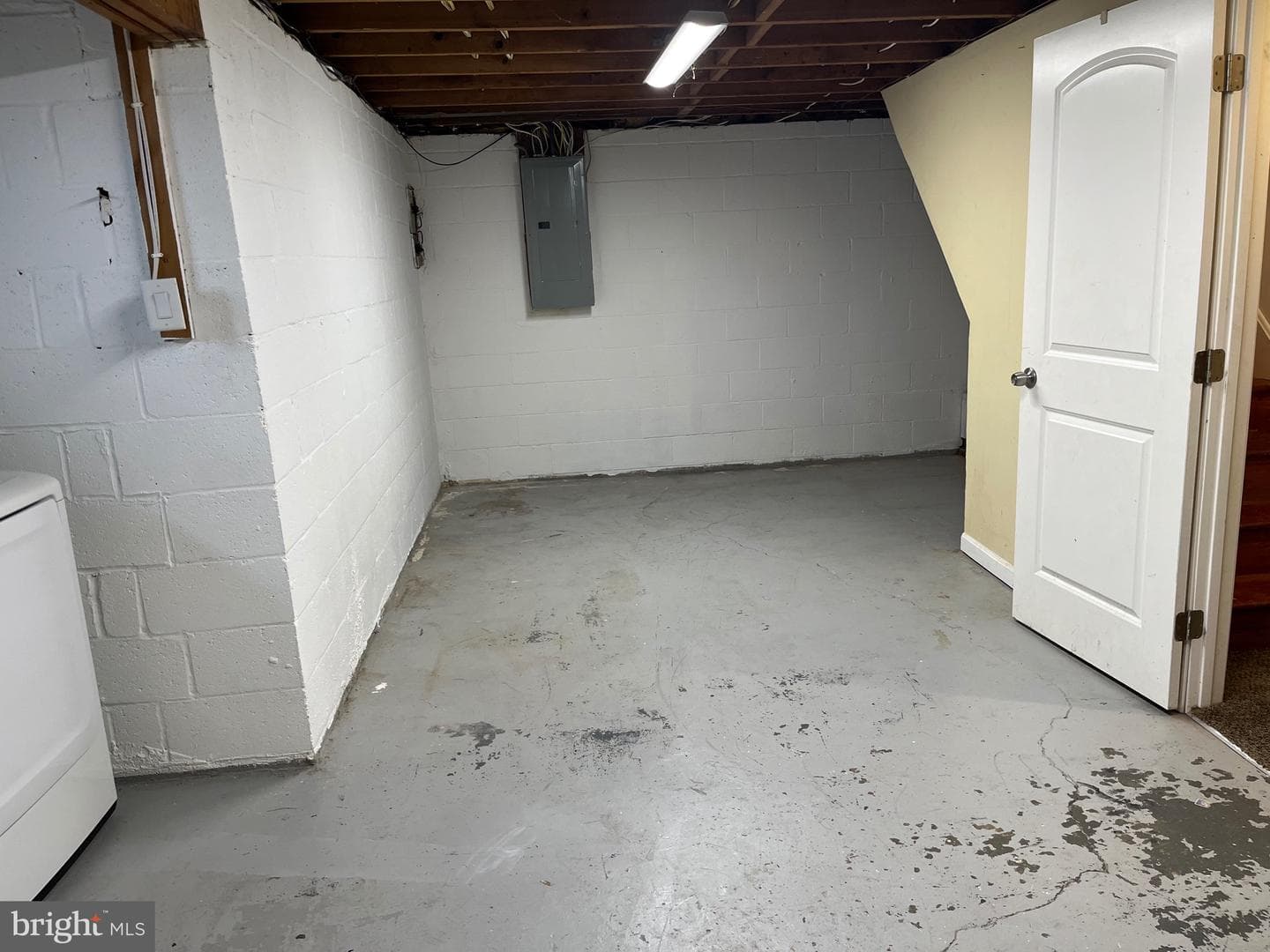 8829 Sigrid Road photo 20