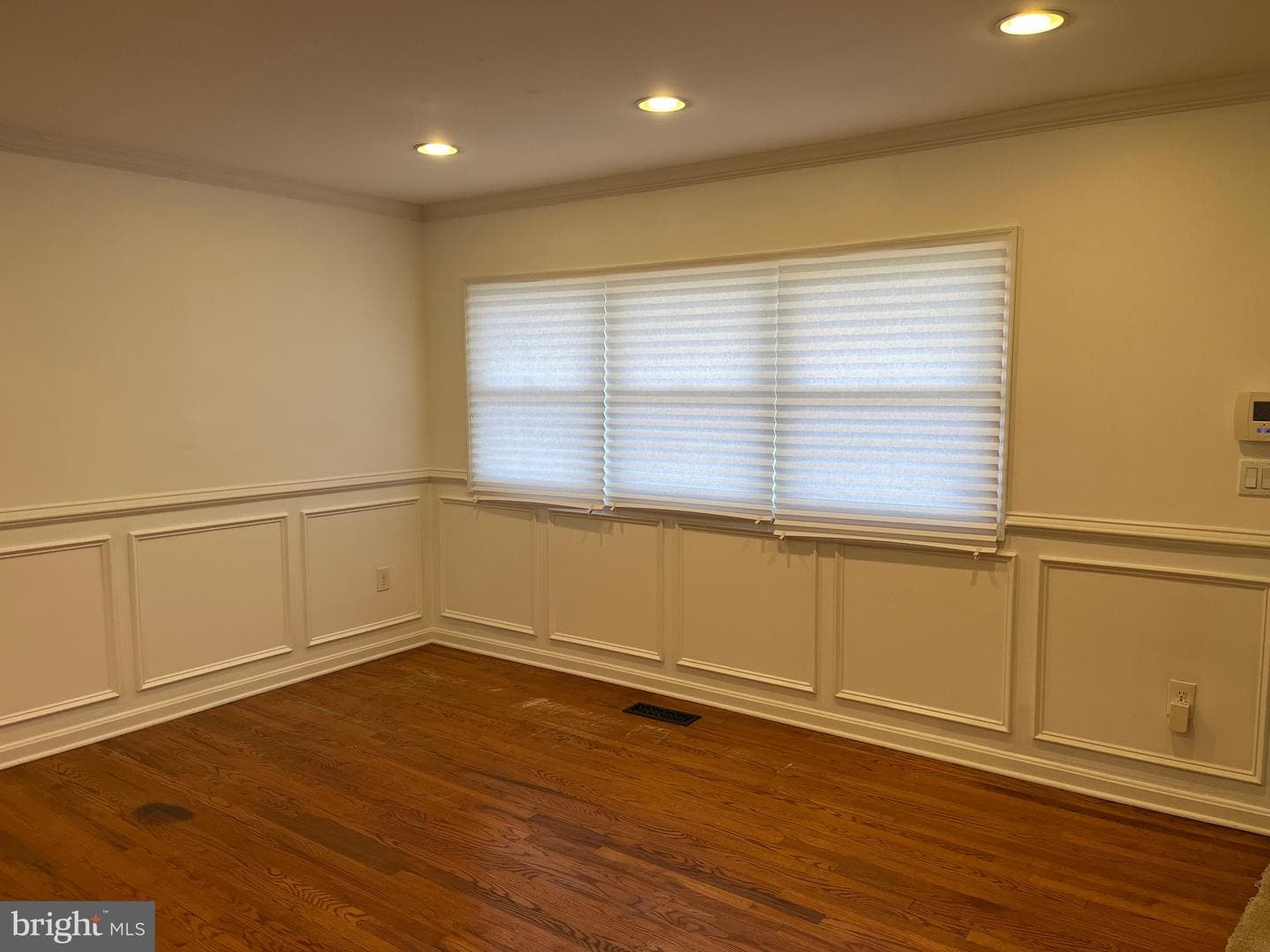 8829 Sigrid Road photo 3