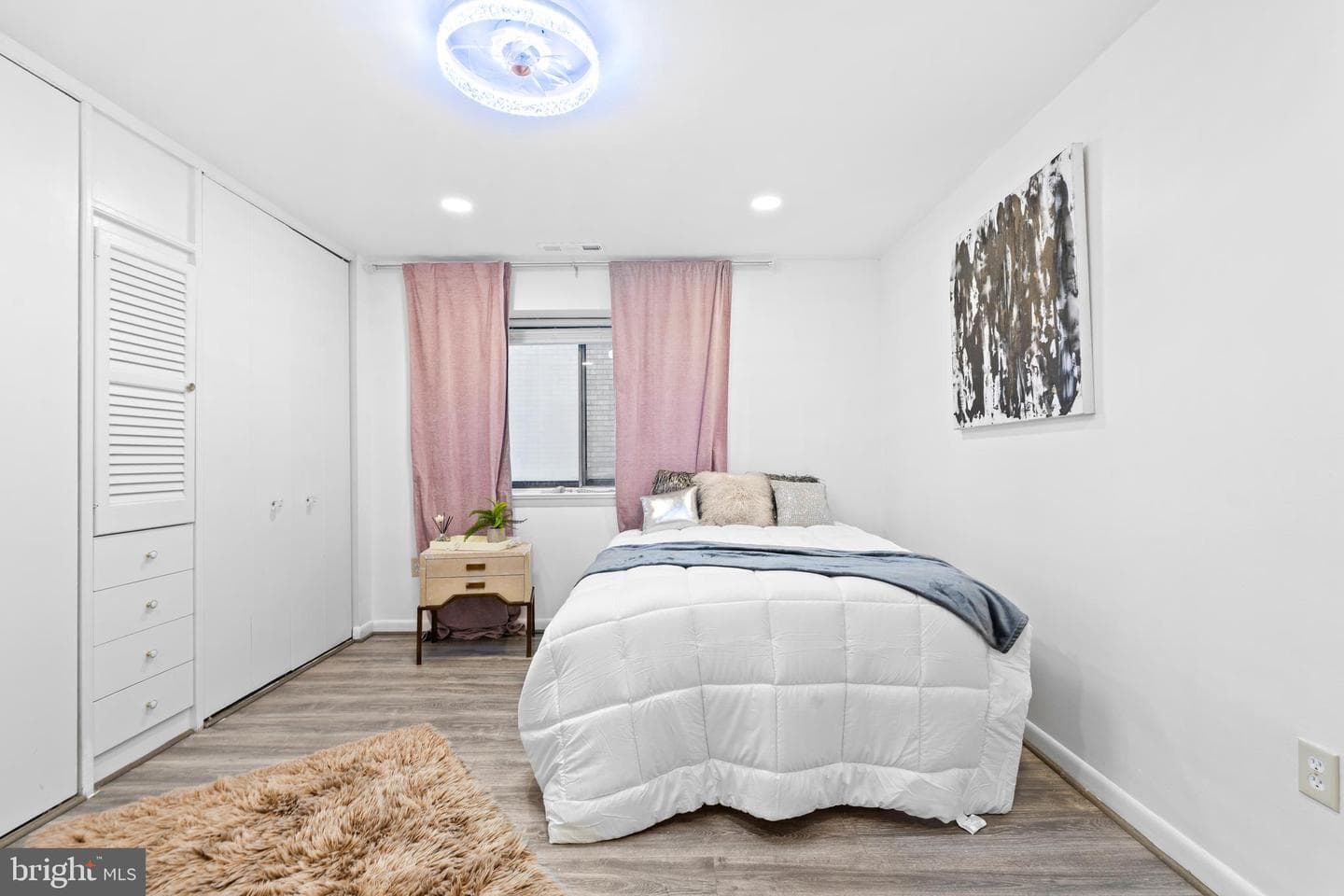 130 Slade Avenue #201 photo 13