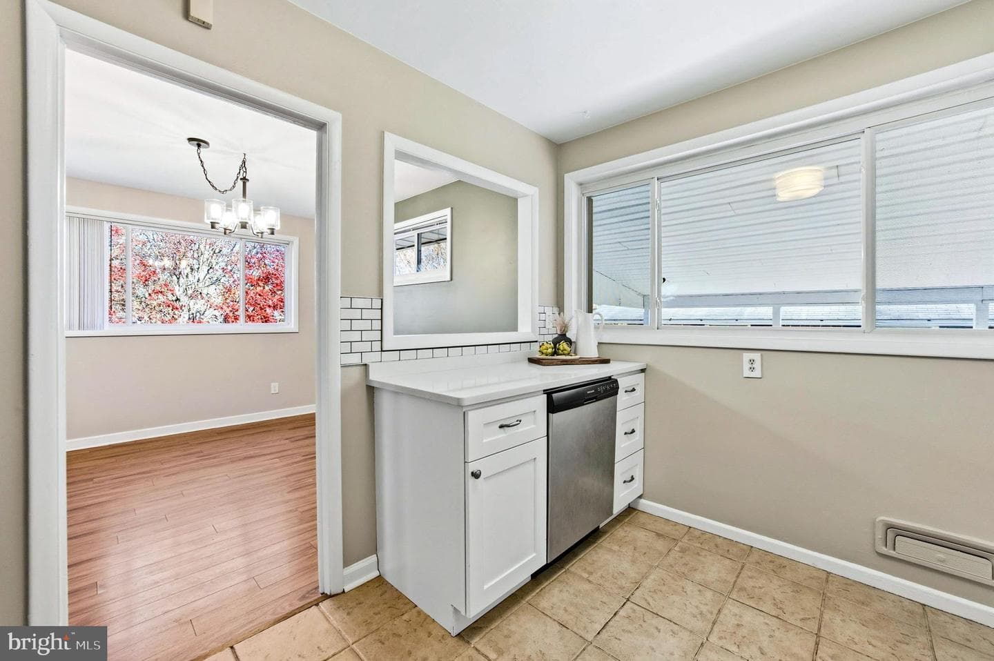 57 Gerard Avenue photo 15