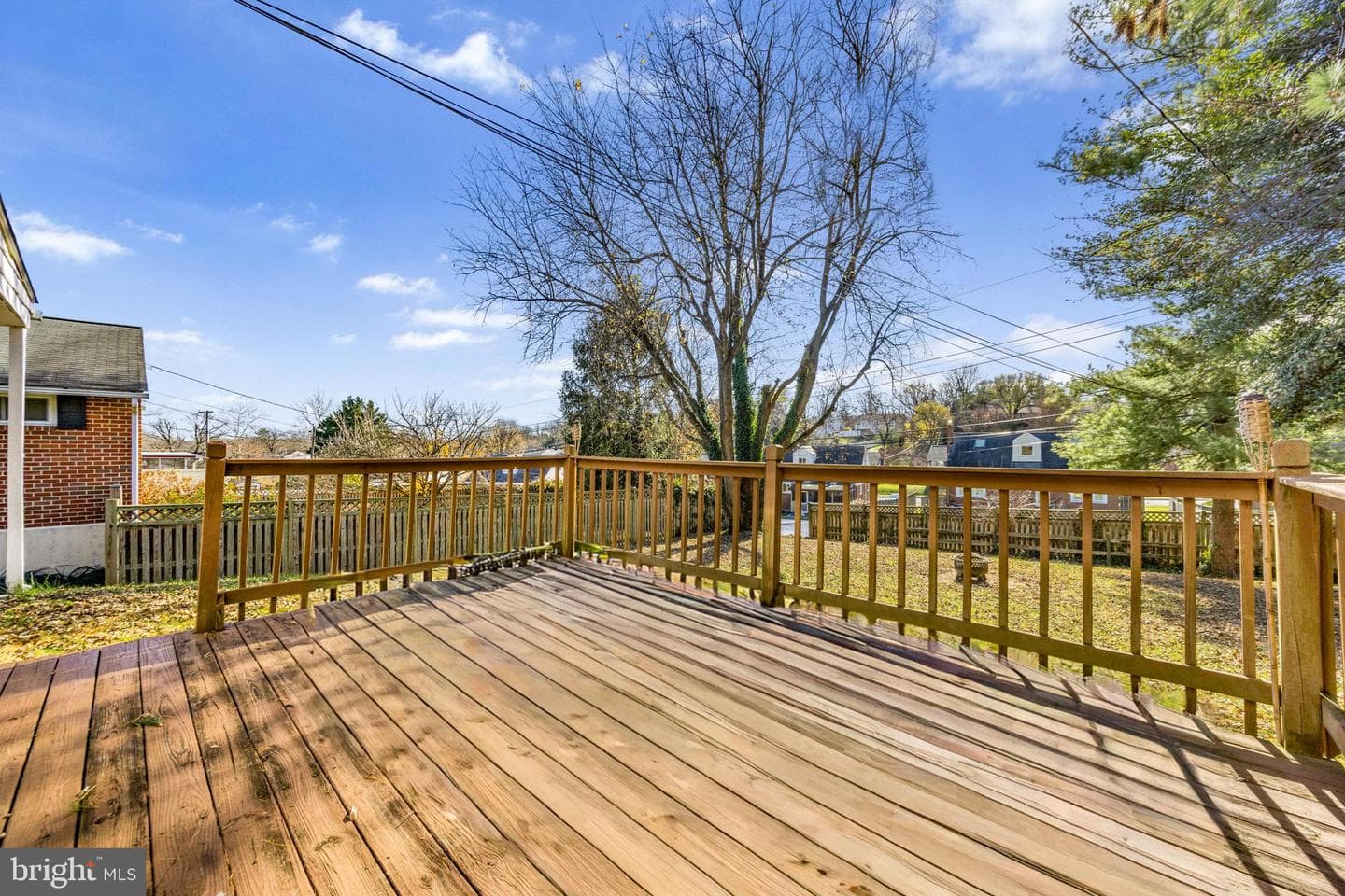 57 Gerard Avenue photo 38