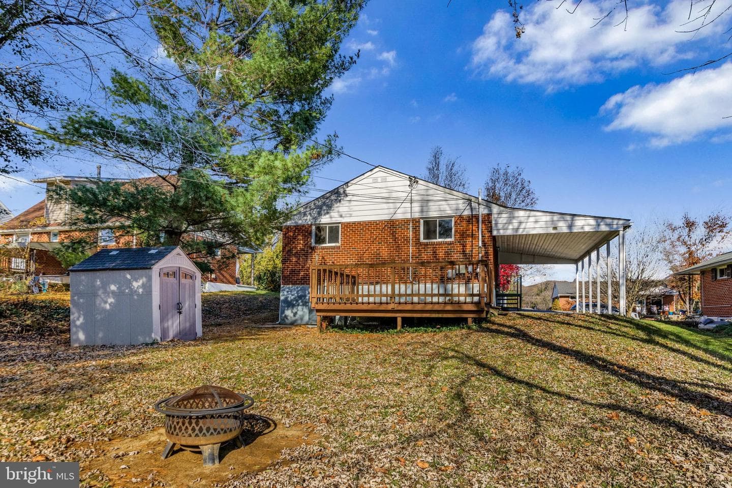 57 Gerard Avenue photo 40