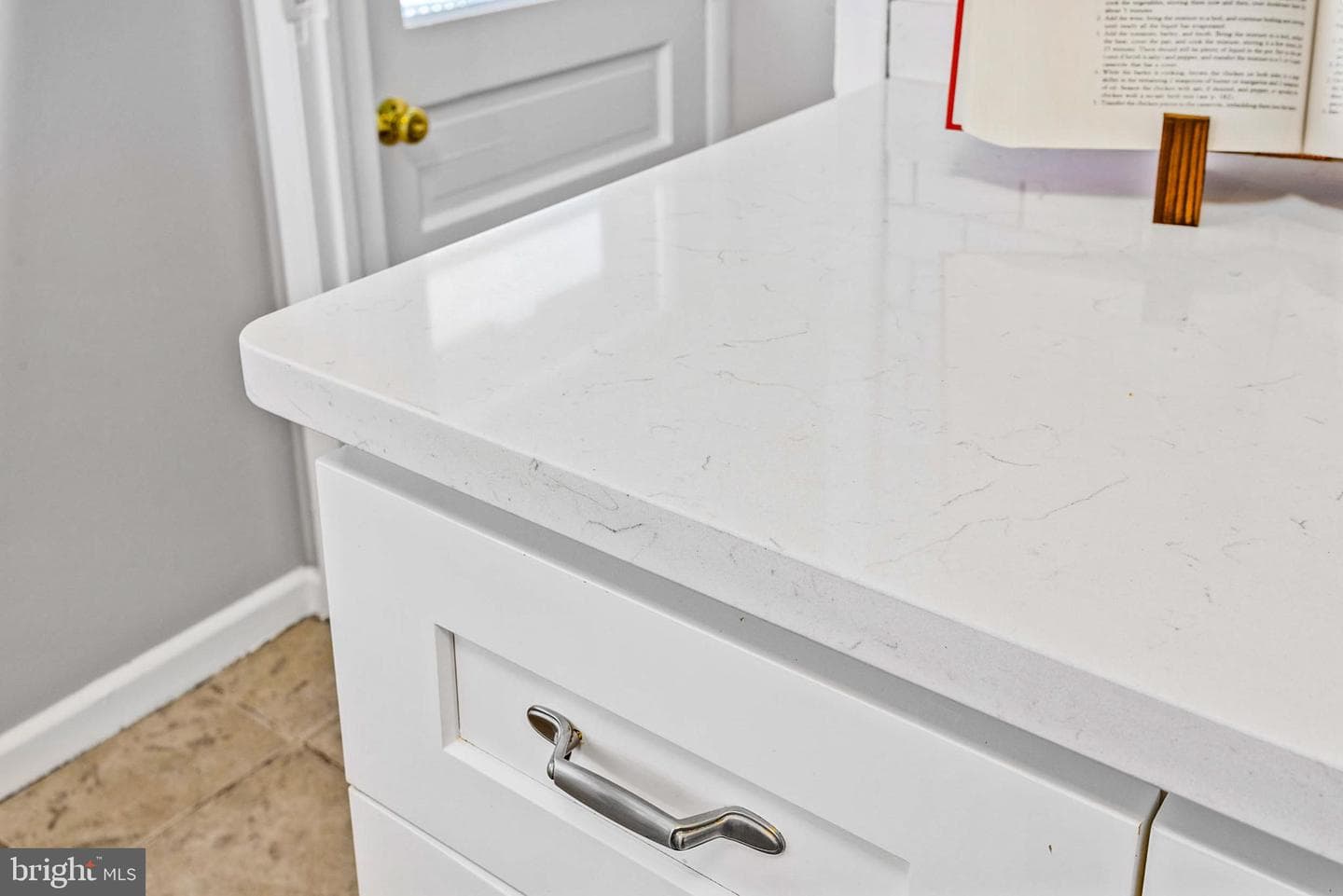 57 Gerard Avenue photo 44
