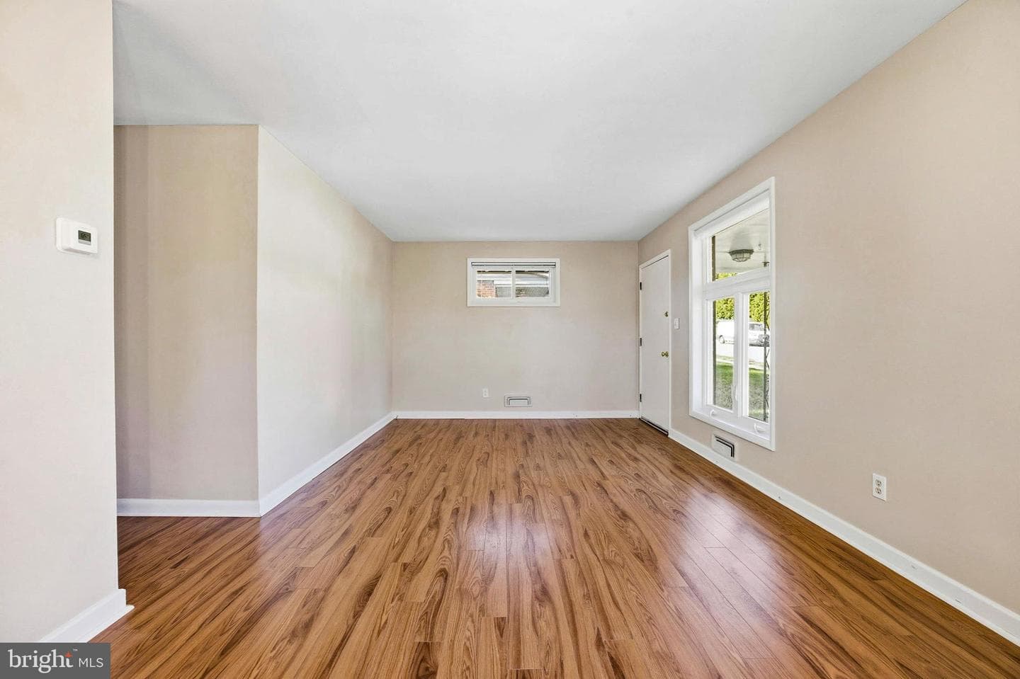 57 Gerard Avenue photo 7