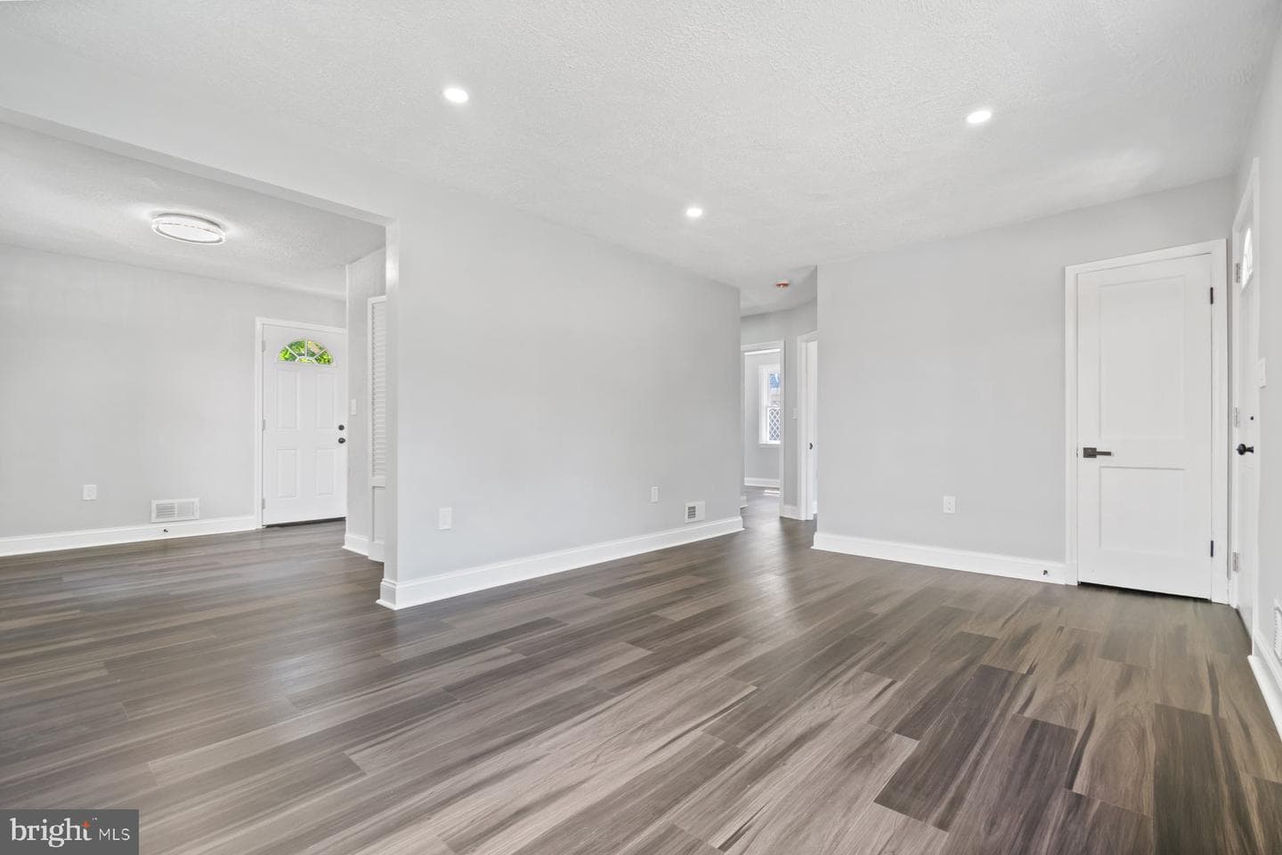 3605 Sylvan Drive photo 10