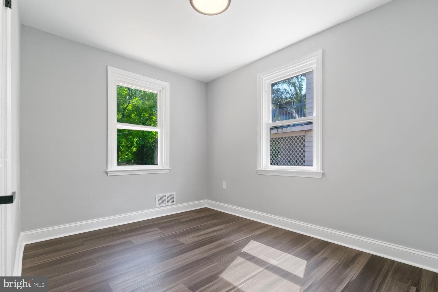 3605 Sylvan Drive photo 19