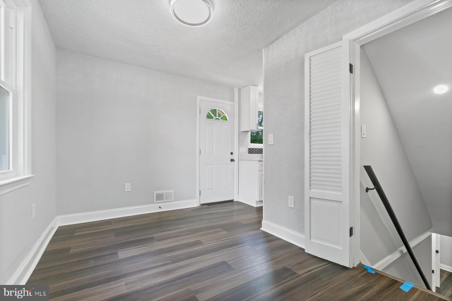 3605 Sylvan Drive photo 9