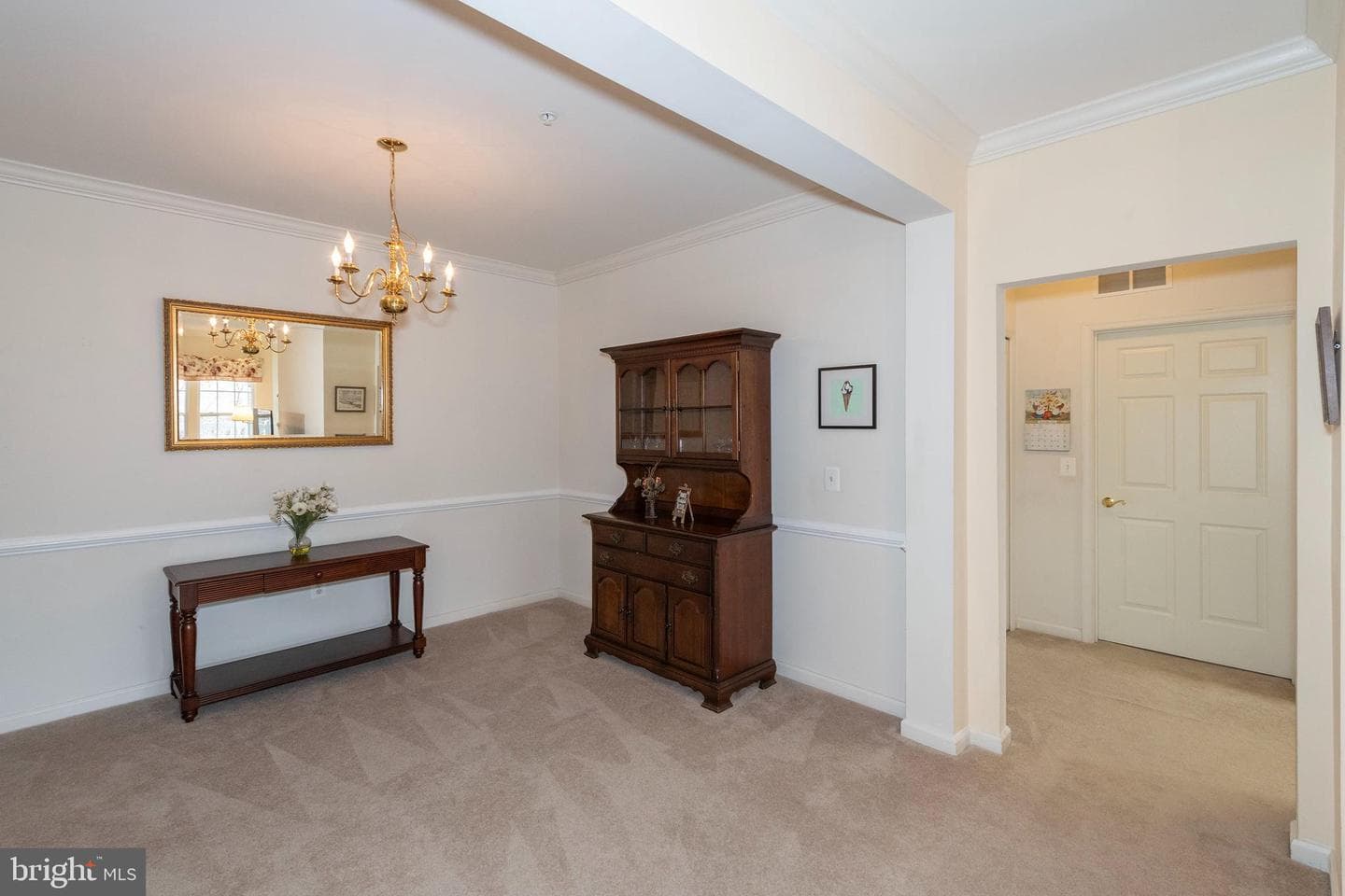 9473 Ashlyn Circle #9473 photo 12