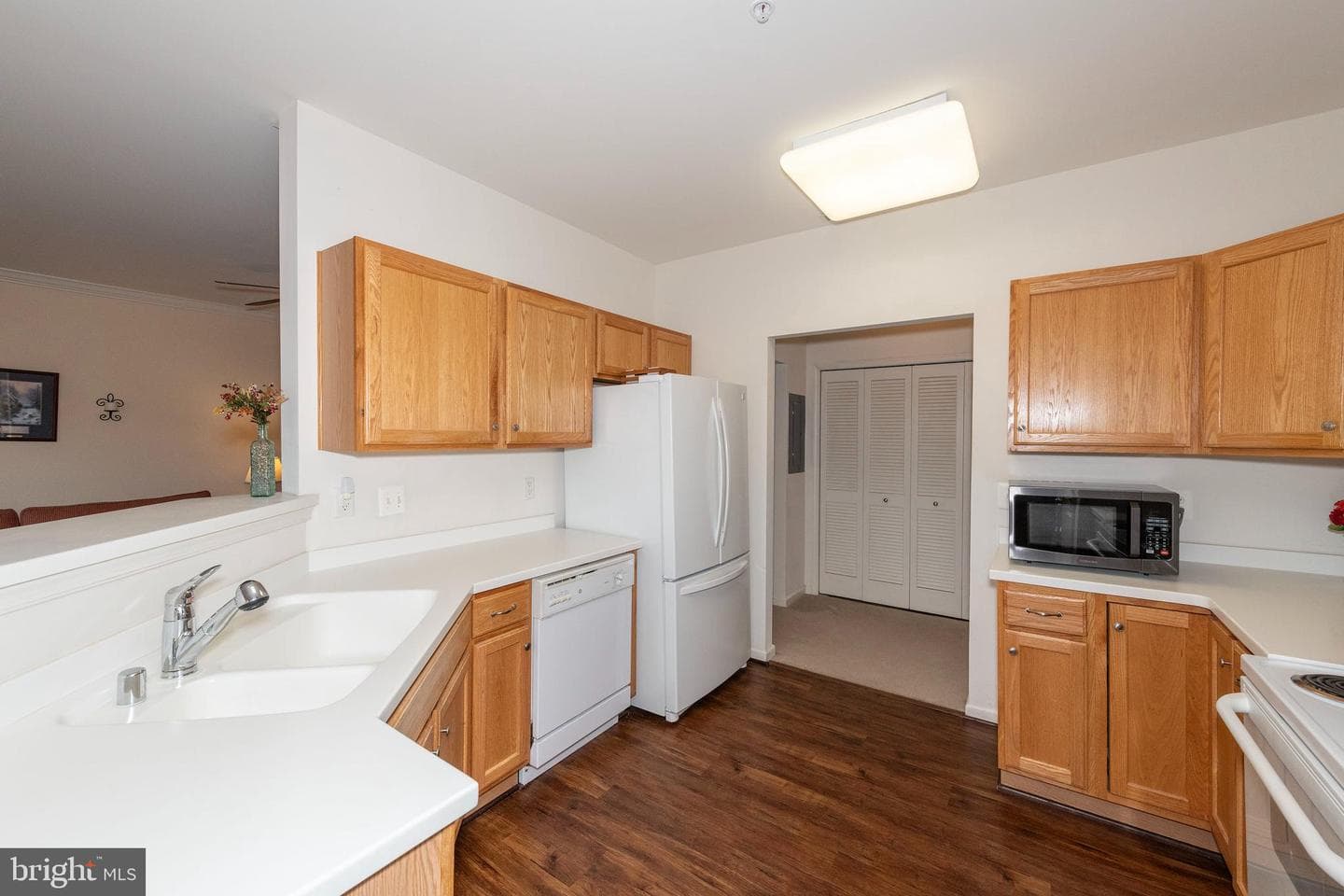9473 Ashlyn Circle #9473 photo 16