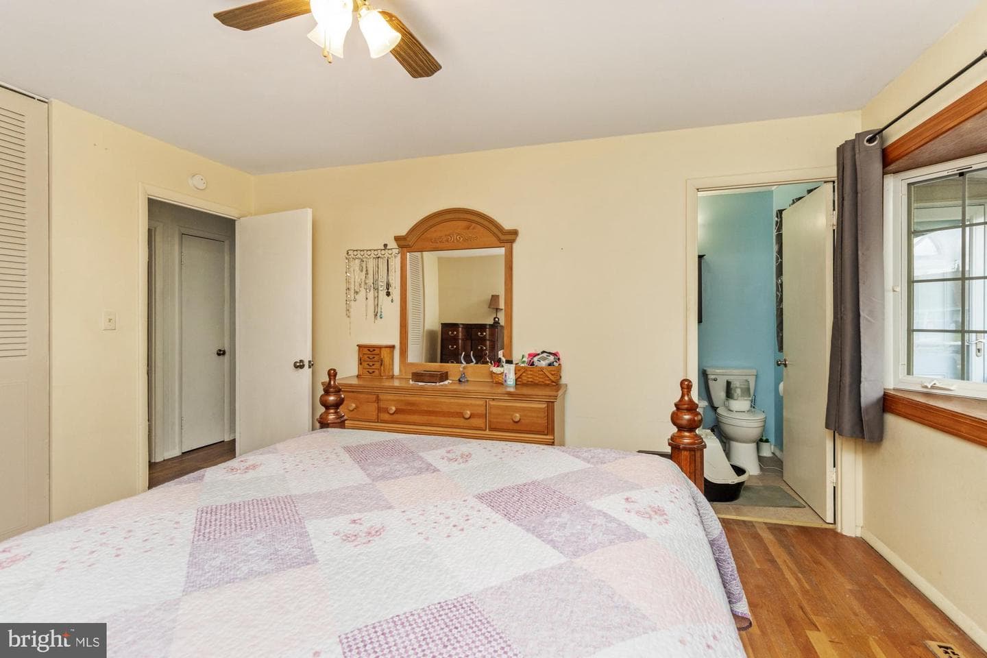 9006 Wood Park Court photo 25