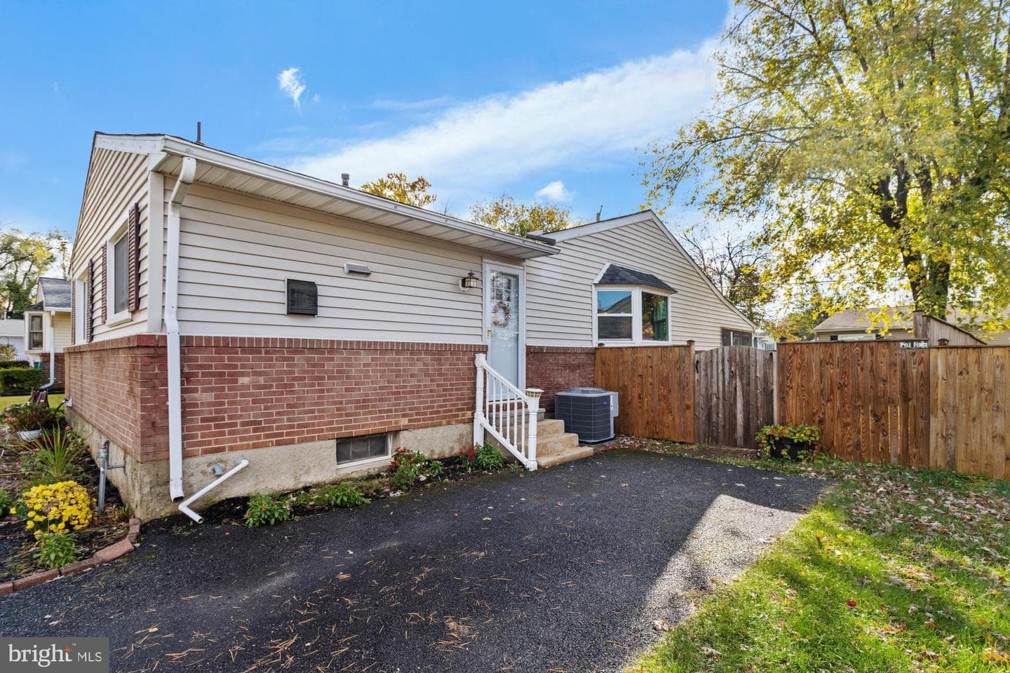 9006 Wood Park Court photo 36