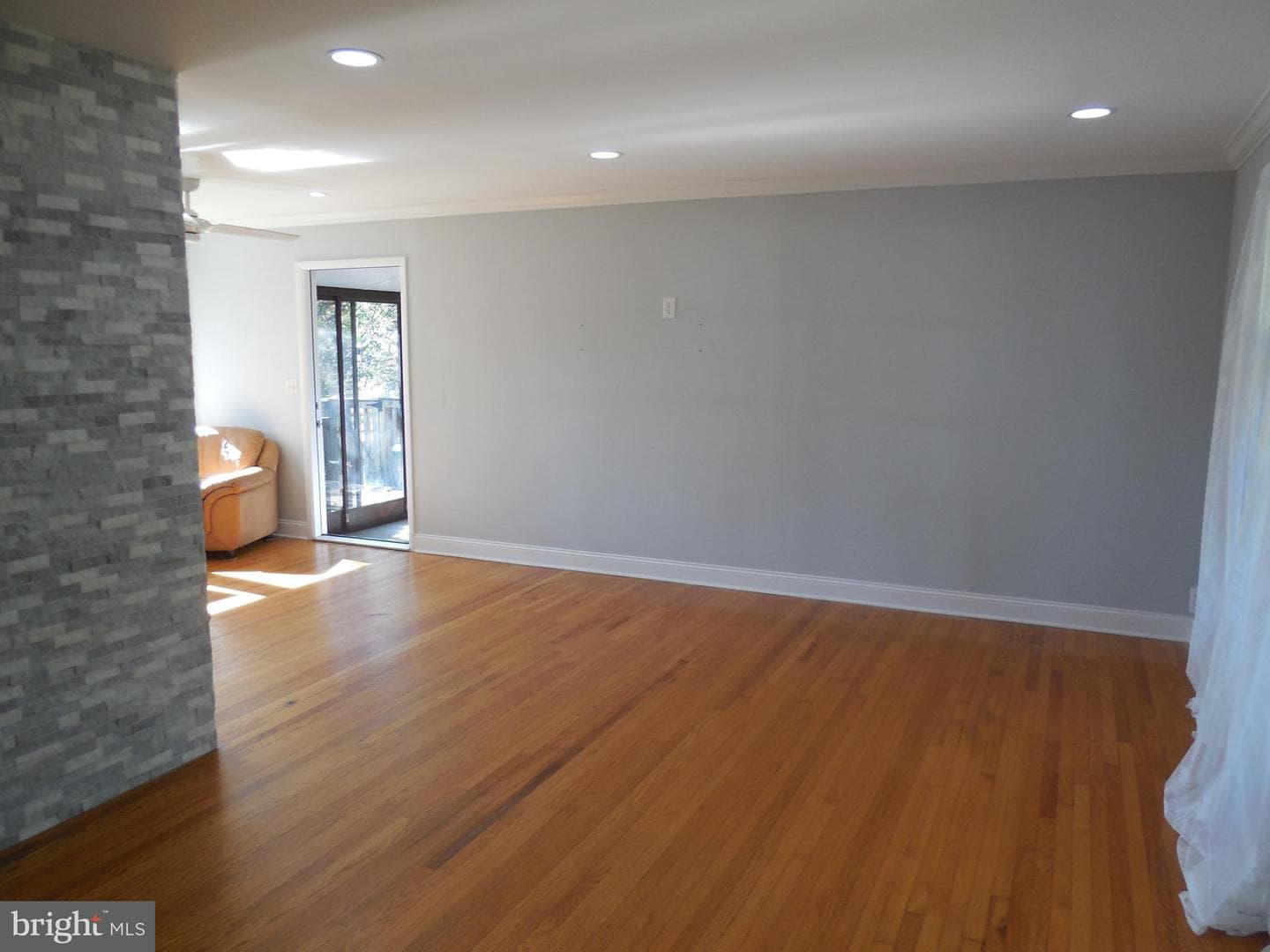 607 Church Road photo 14