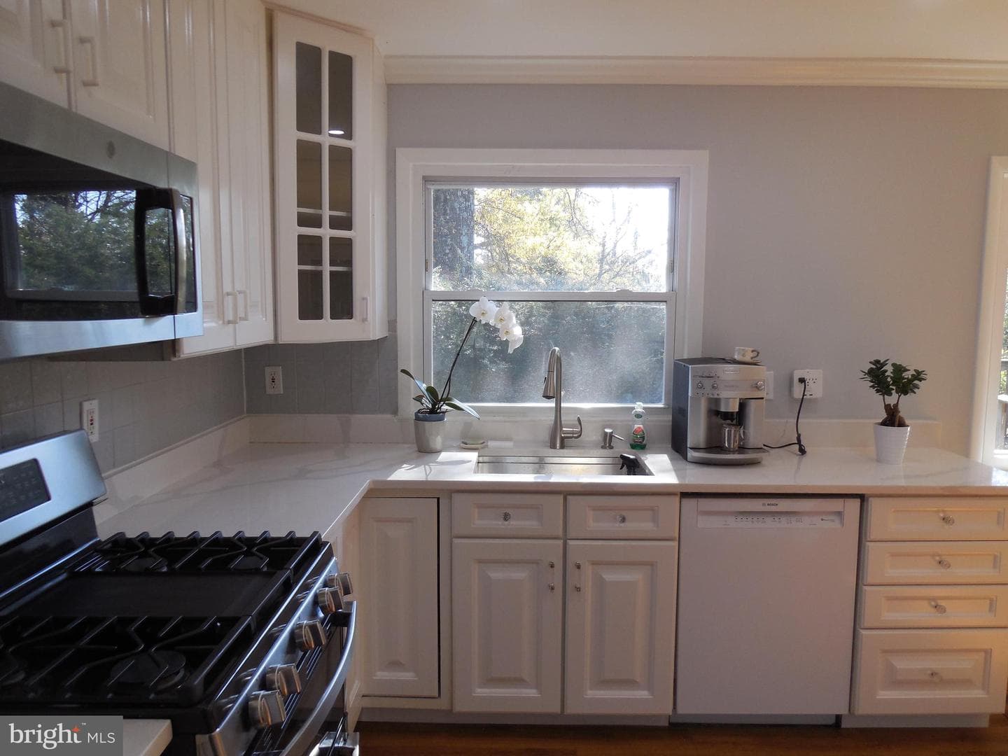607 Church Road photo 16