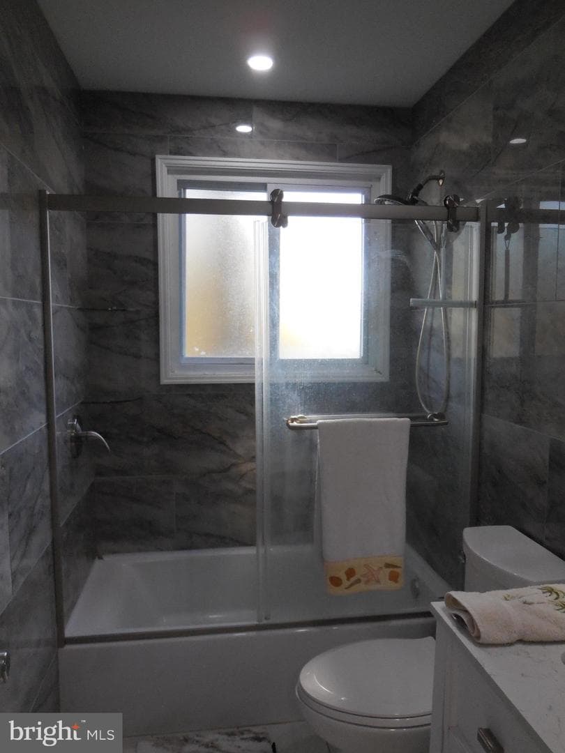607 Church Road photo 23