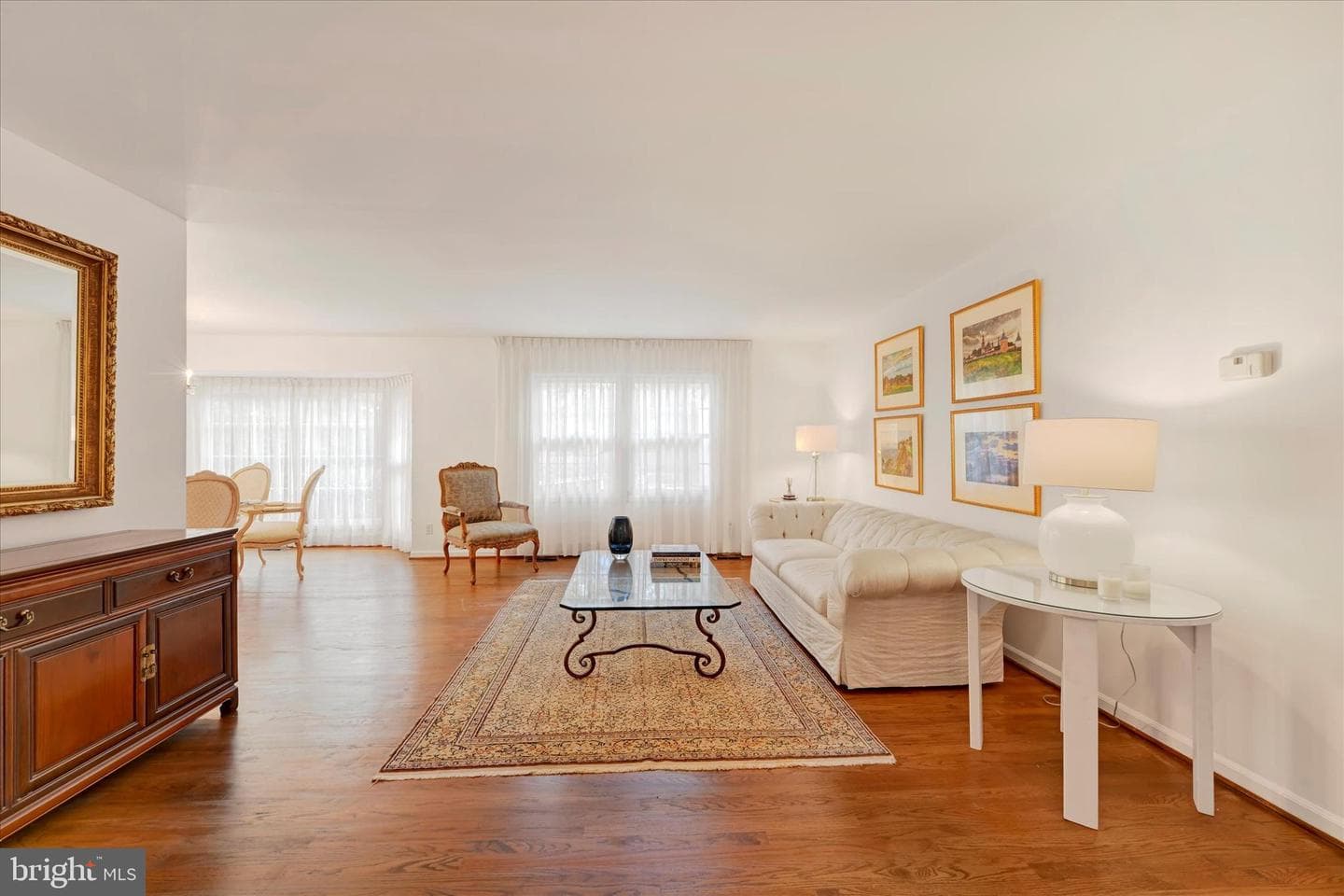 4 Midcrest Court photo 9