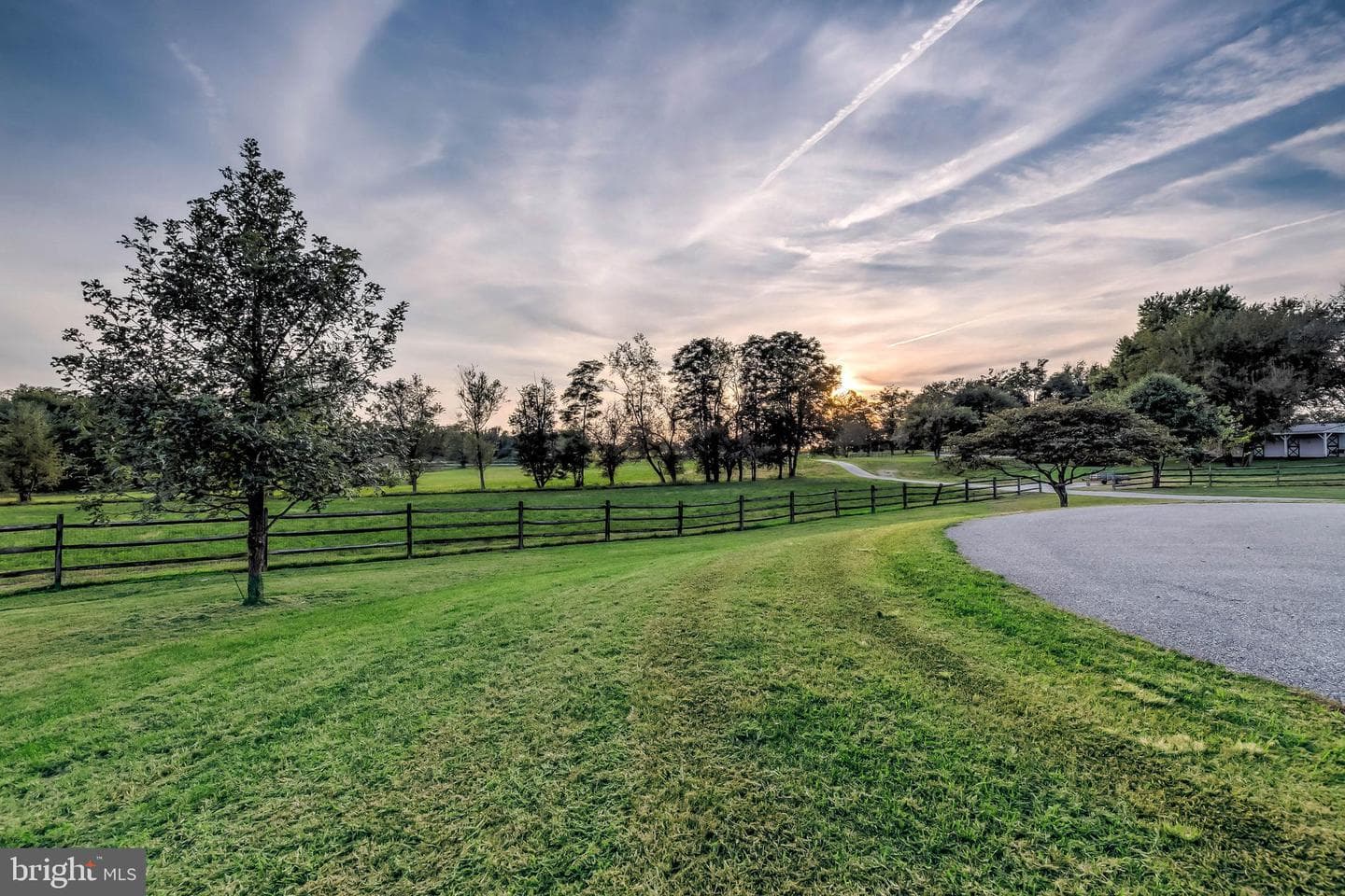 15507 Manor Road photo 24