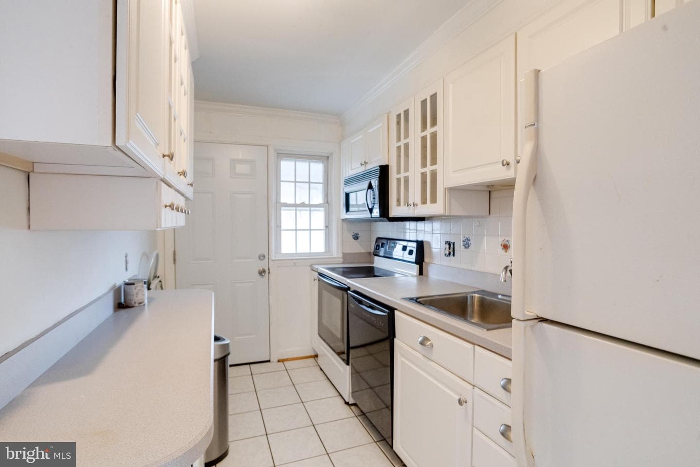 7455 Manchester Road photo 13