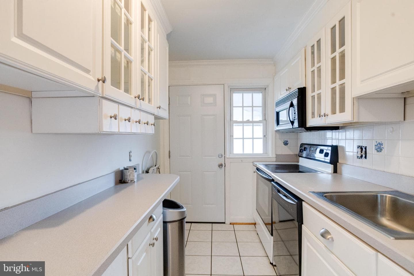 7455 Manchester Road photo 14