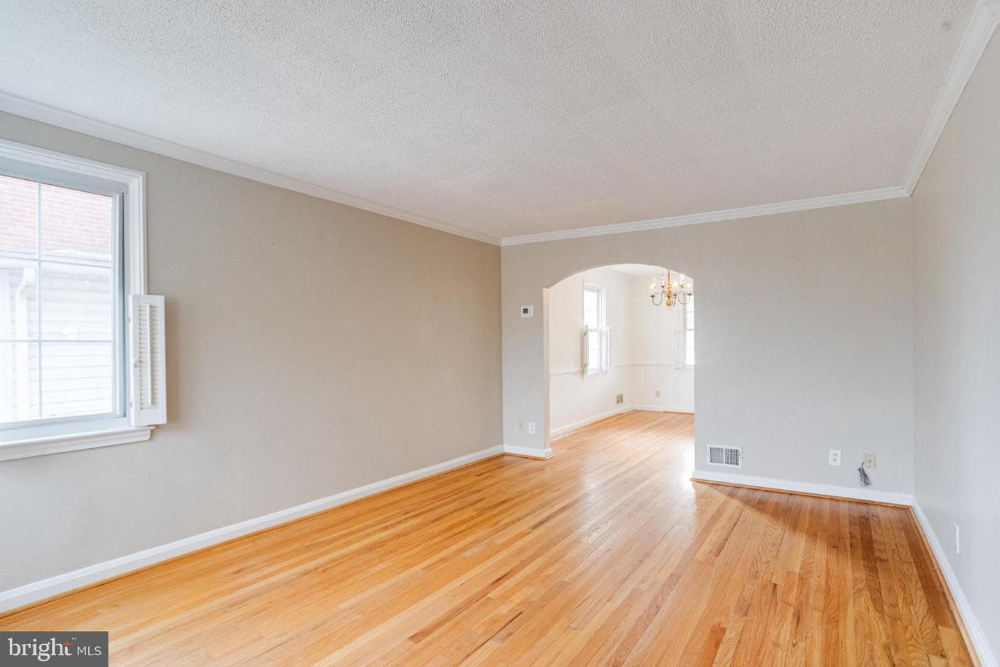 7455 Manchester Road photo 2