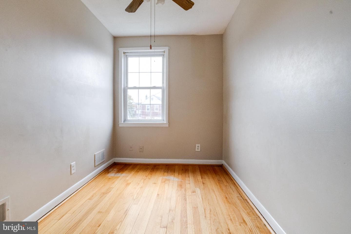 7455 Manchester Road photo 25