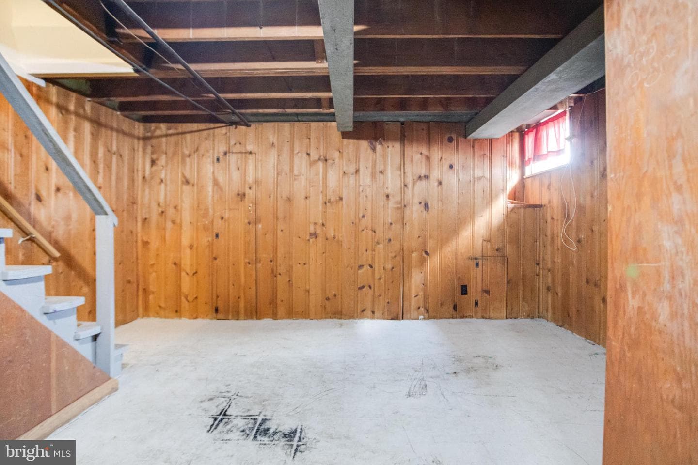 7455 Manchester Road photo 37