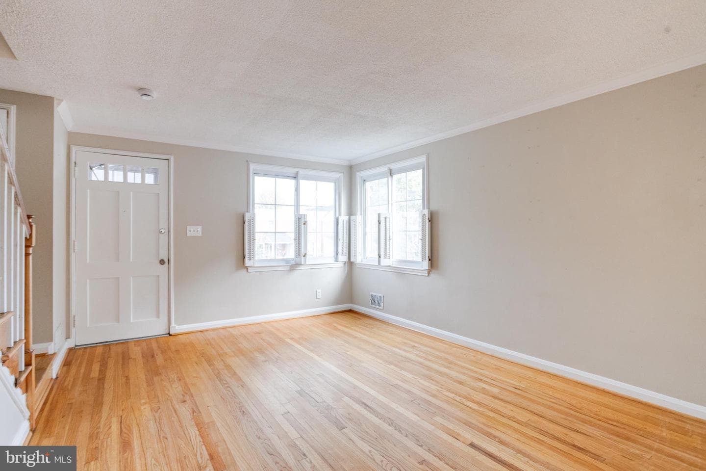 7455 Manchester Road photo 7