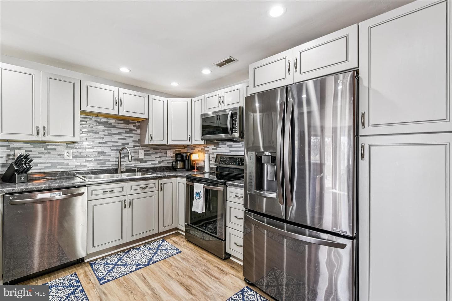 2217 Lodge Farm Road photo 9