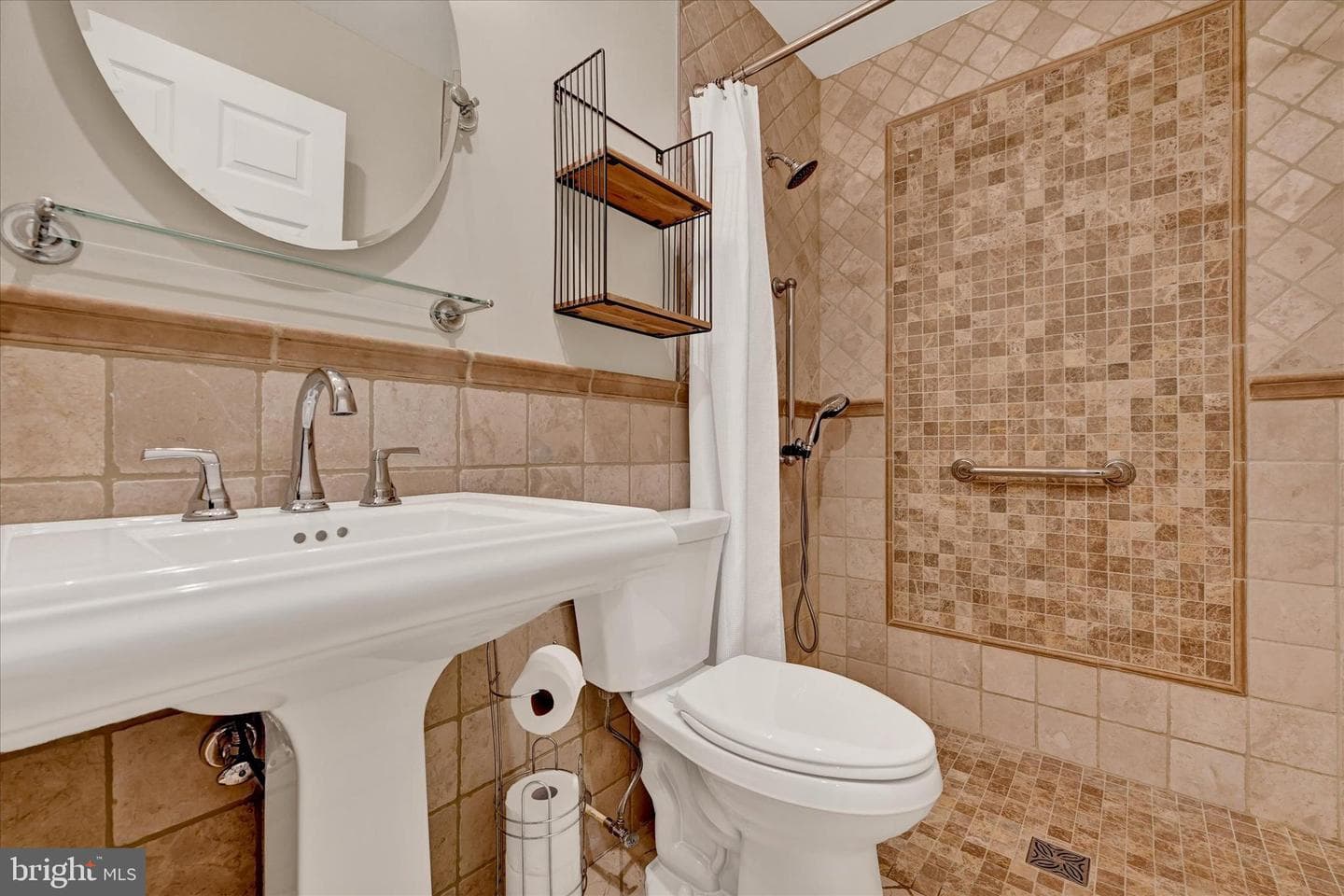 1034 Saxon Hill Drive photo 10