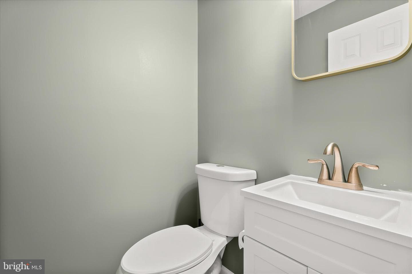 528 Kinsale Road photo 8