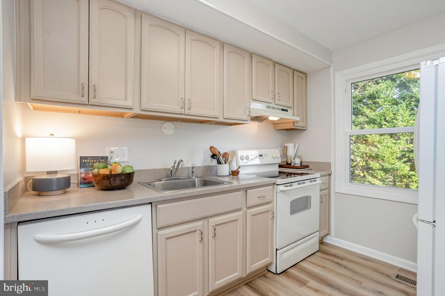 10509 Longbranch Road photo 11
