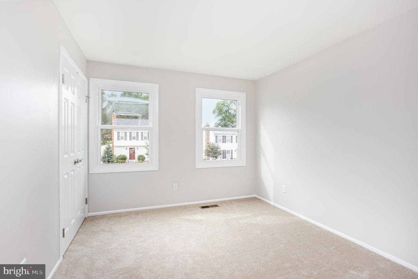 10509 Longbranch Road photo 24