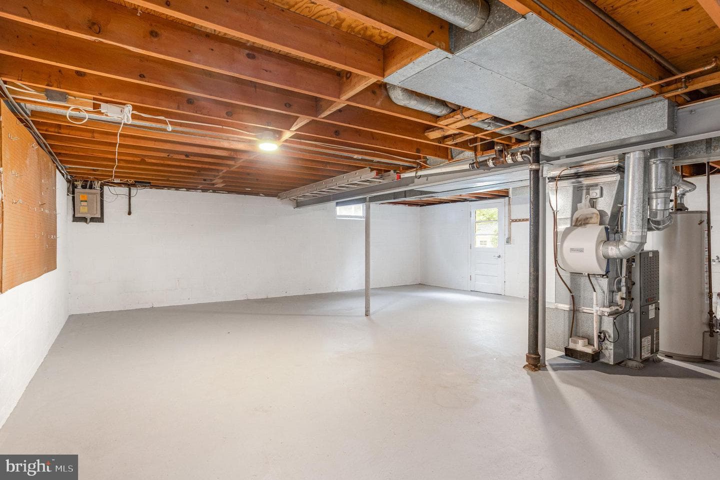 10509 Longbranch Road photo 28