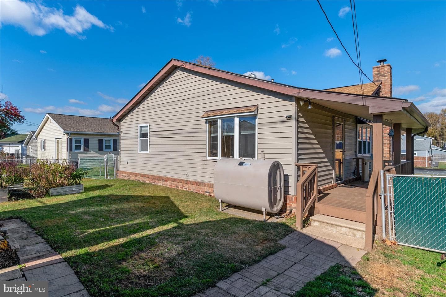 45 Chandelle Road photo 28