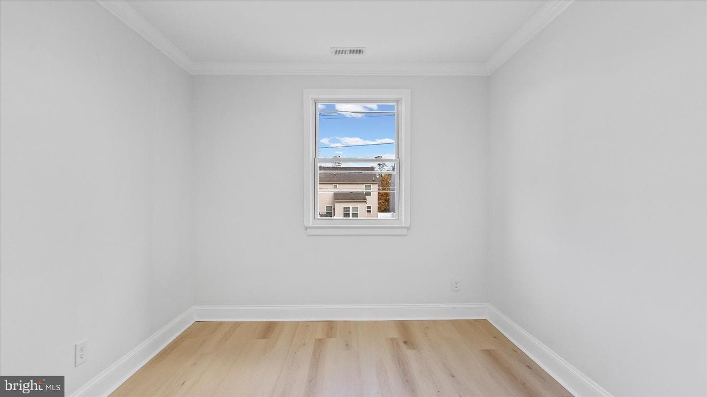 2529 Liberty Parkway photo 26
