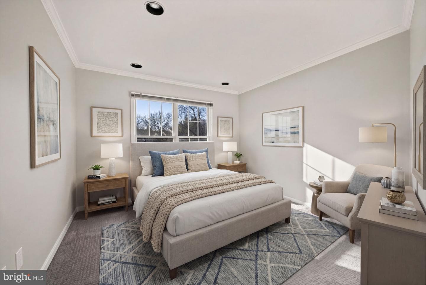 124 River Oaks Circle photo 14