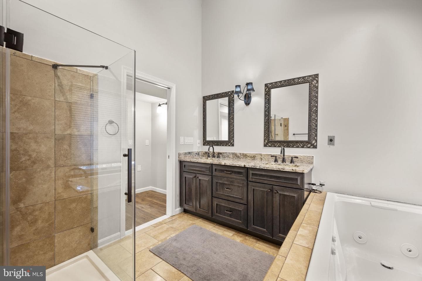 124 River Oaks Circle photo 22