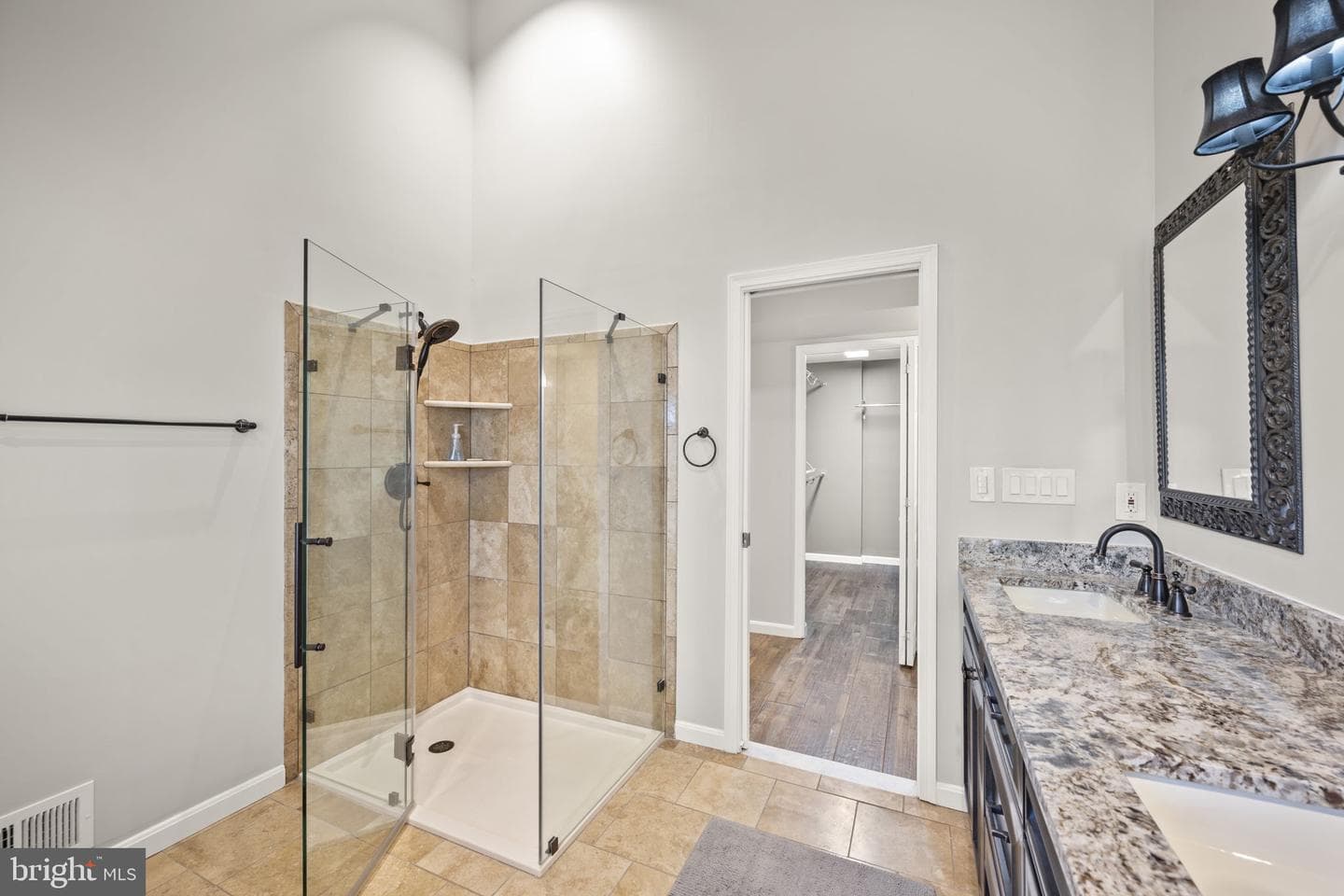 124 River Oaks Circle photo 23