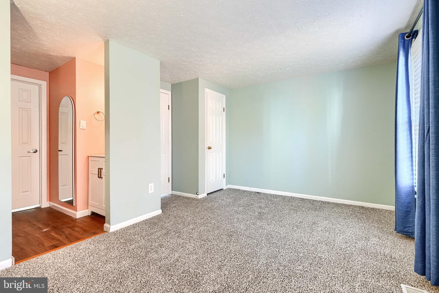 37 Dallington Court photo 17