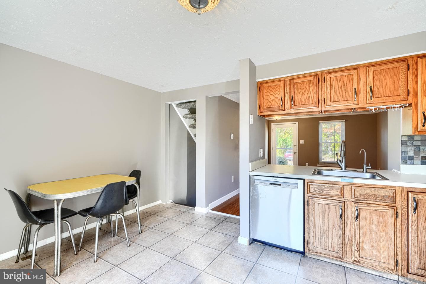 37 Dallington Court photo 9