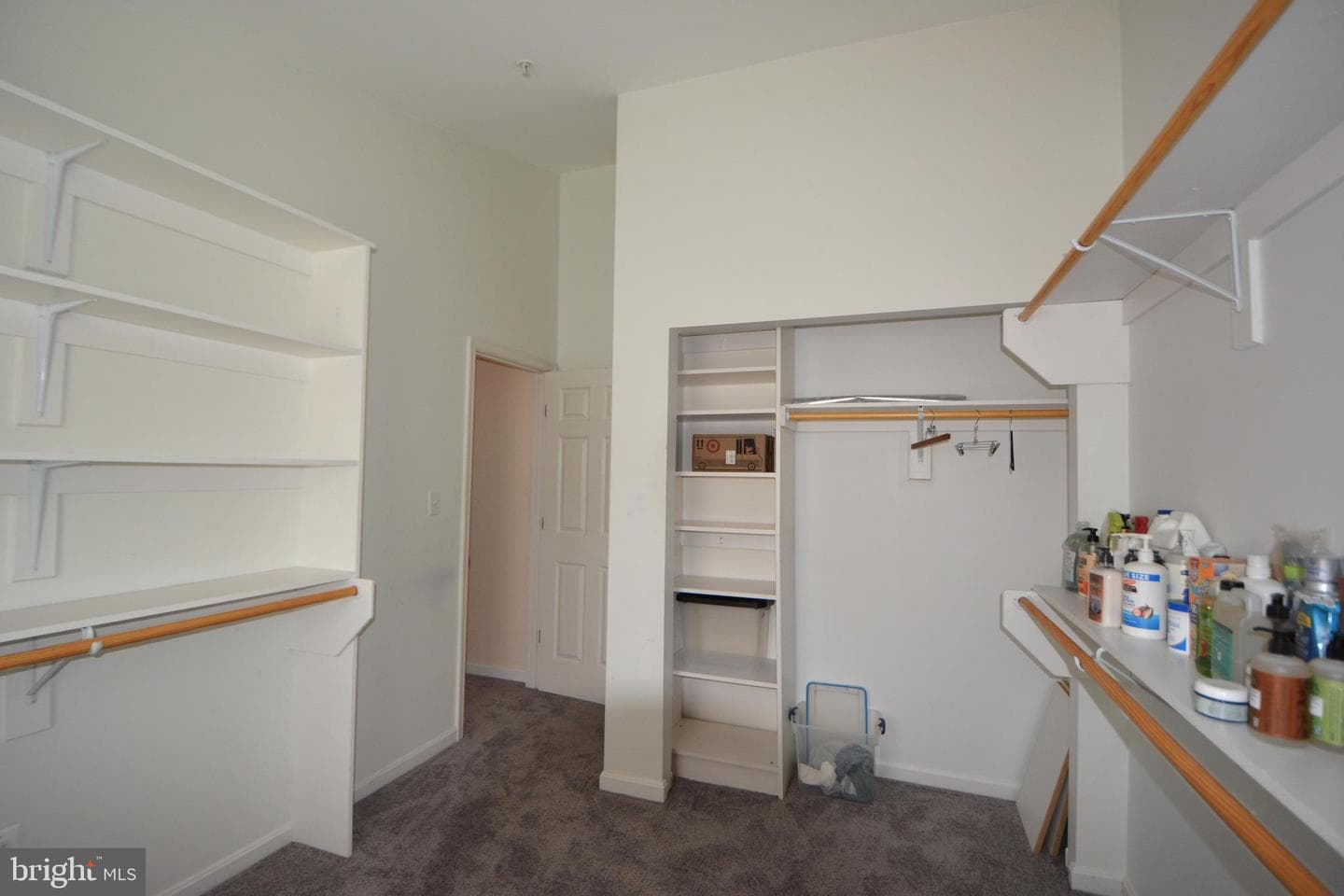 4701 Wainwright Circle photo 29