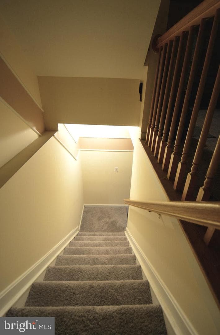 4701 Wainwright Circle photo 33