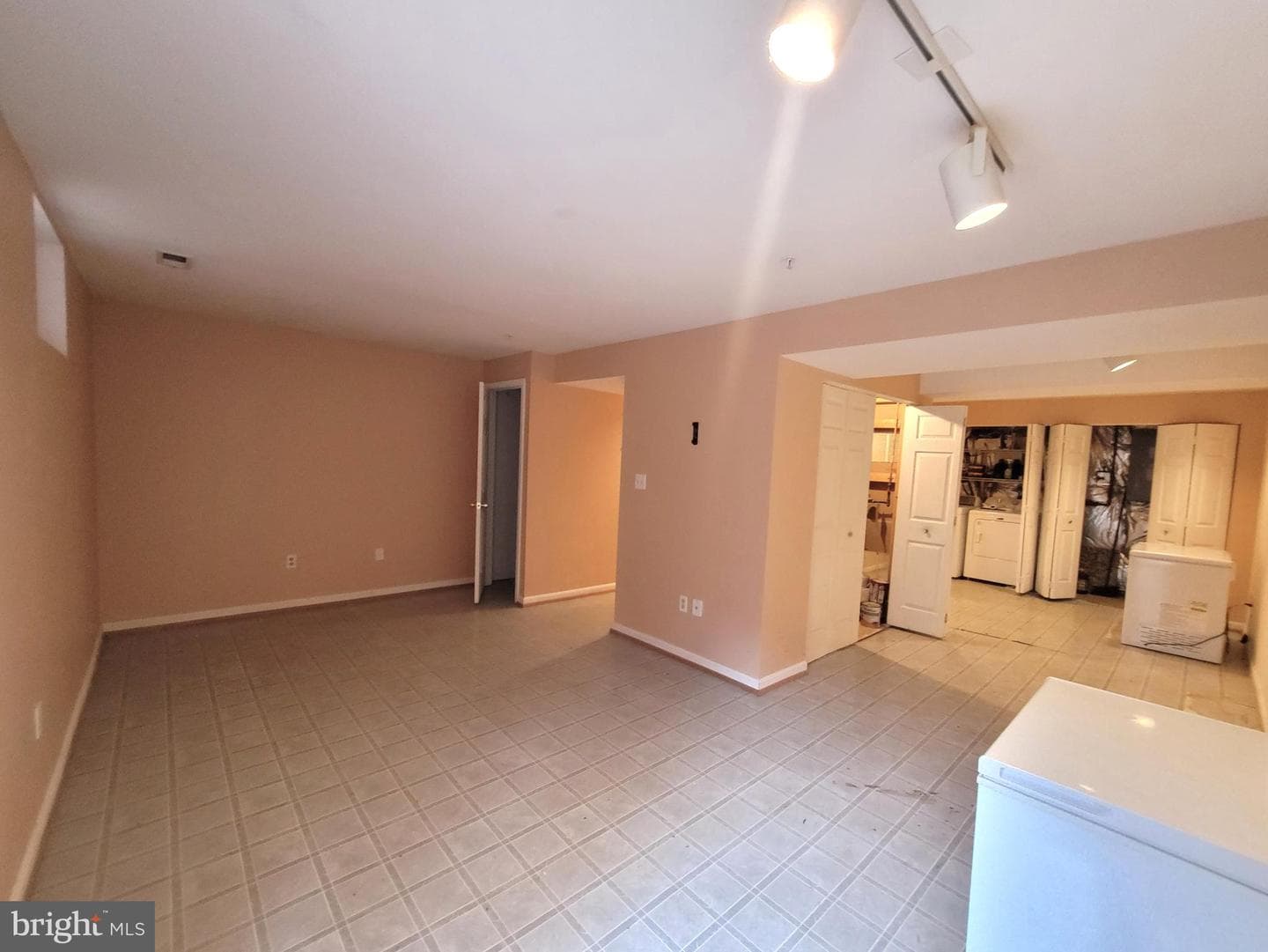4701 Wainwright Circle photo 40