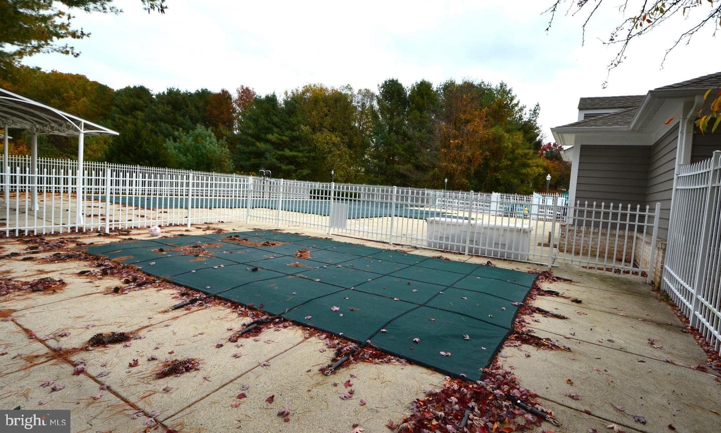 4701 Wainwright Circle photo 46