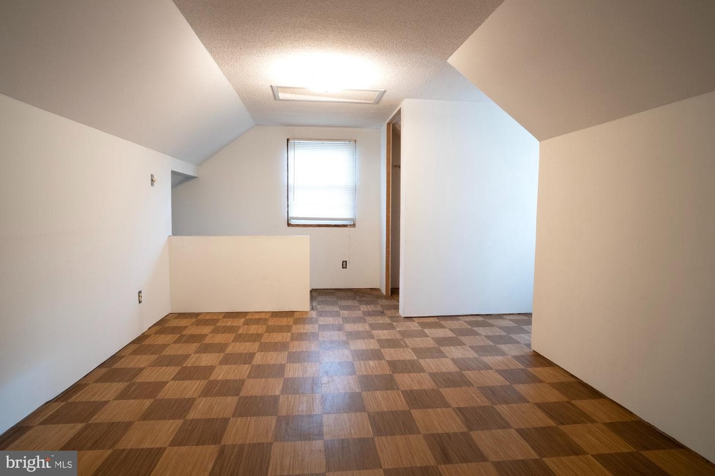 1200 Oakland Terrace Road photo 21