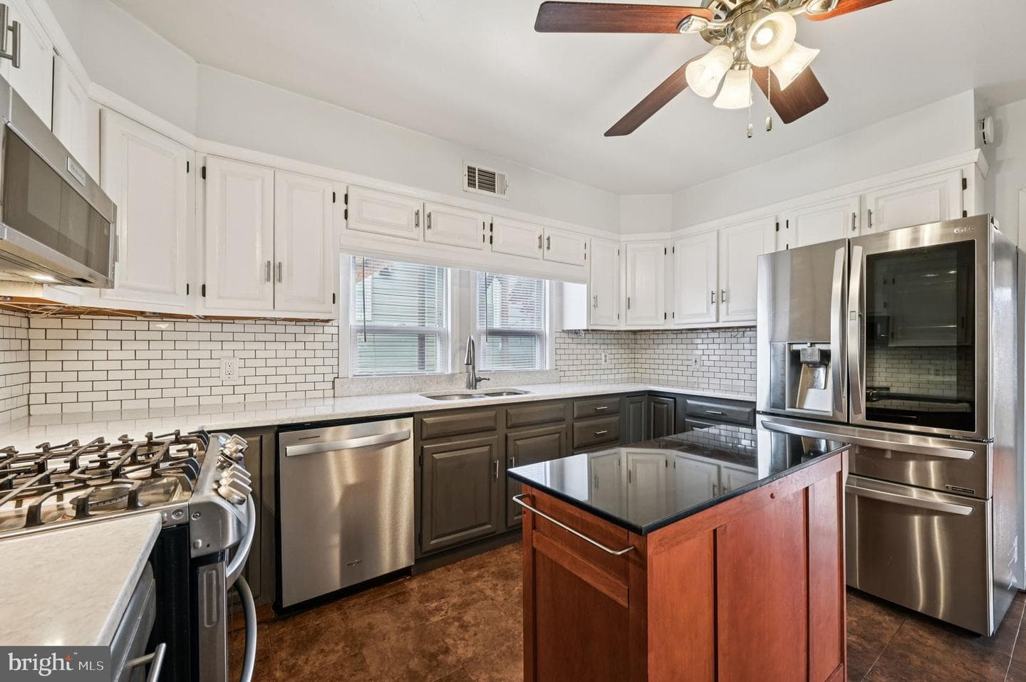 4209 Cardwell Avenue photo 23