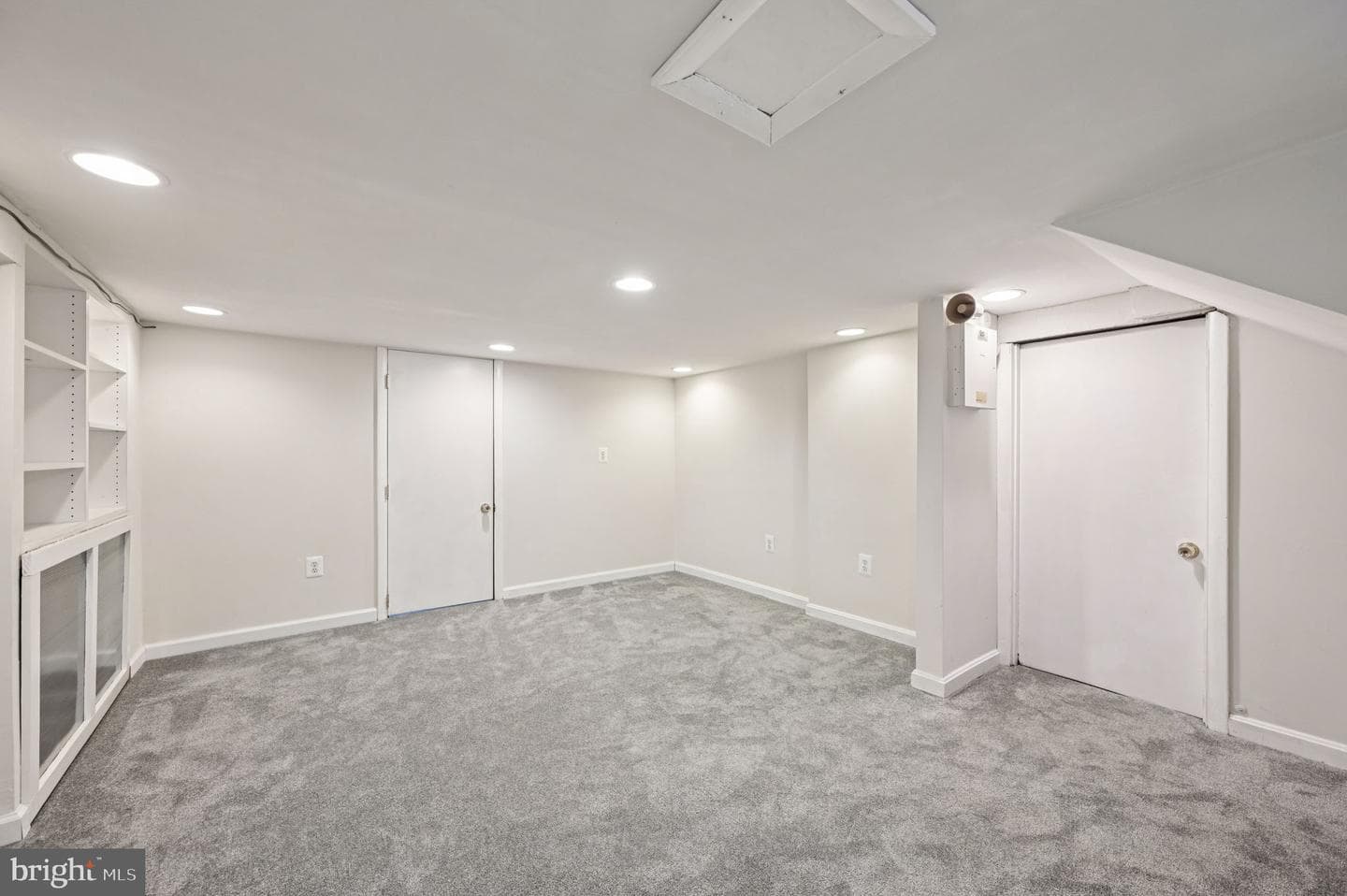 4209 Cardwell Avenue photo 39