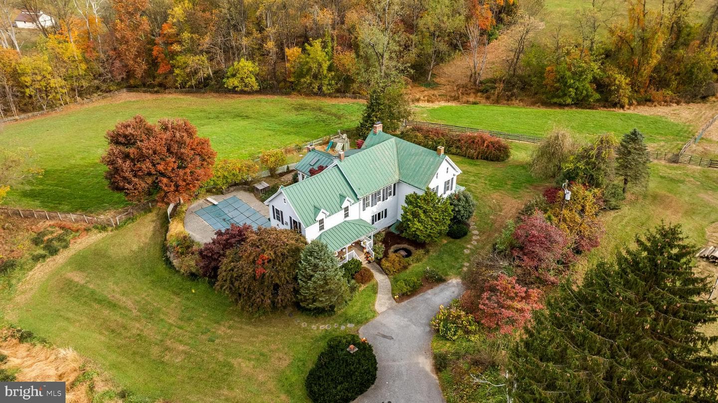 2500 Wilson Road photo 3