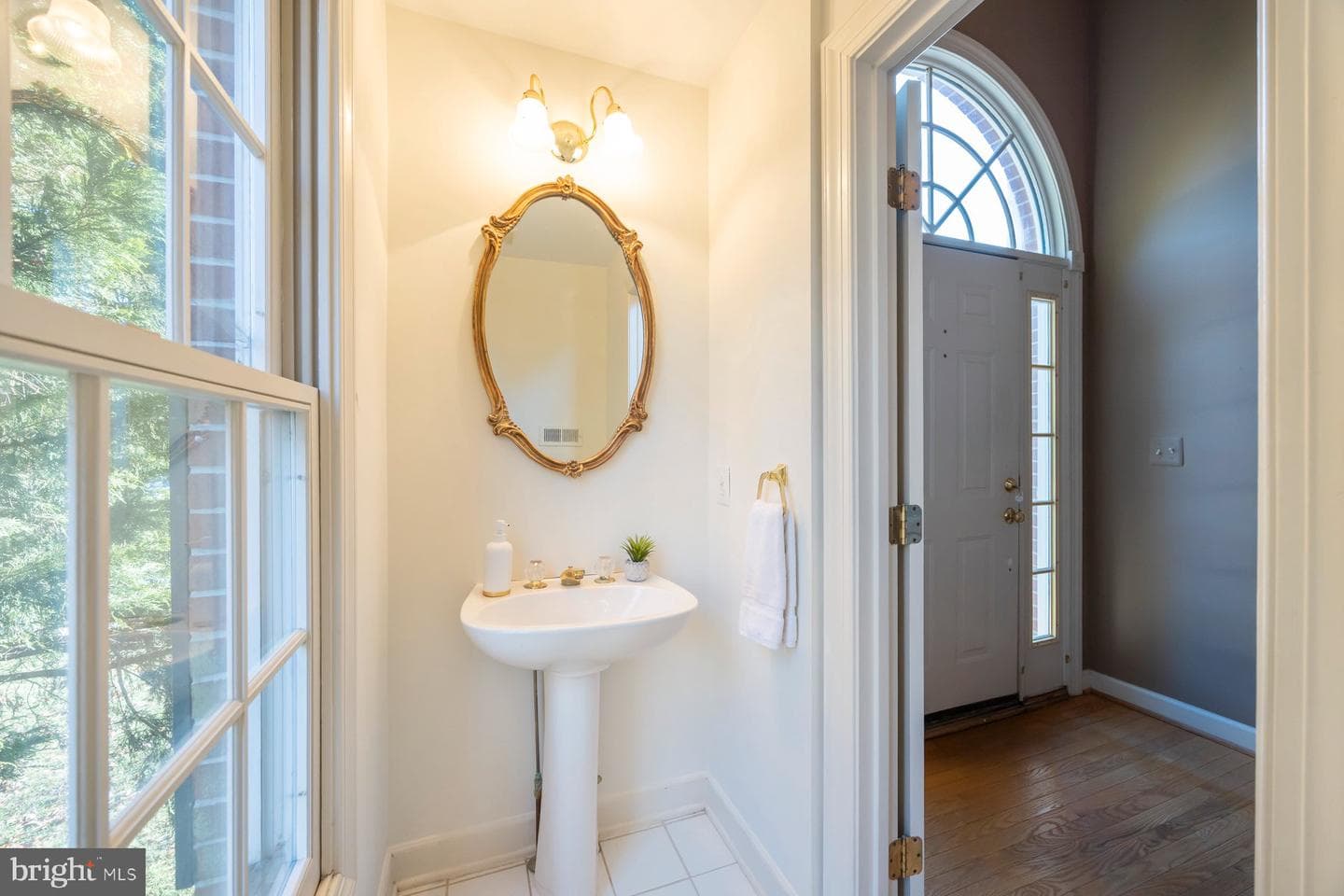 692 Budleigh Circle photo 3