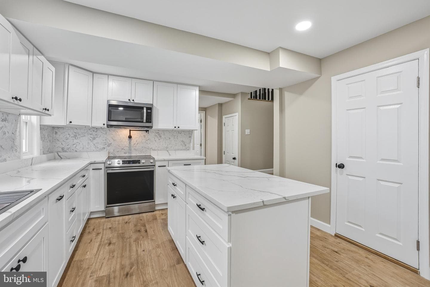 6517 Lehnert Street photo 11