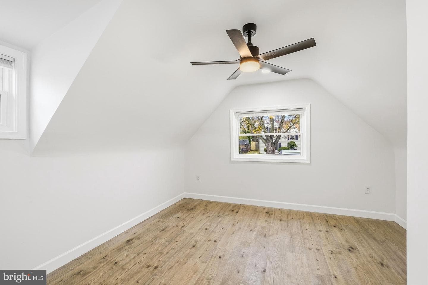 6517 Lehnert Street photo 20